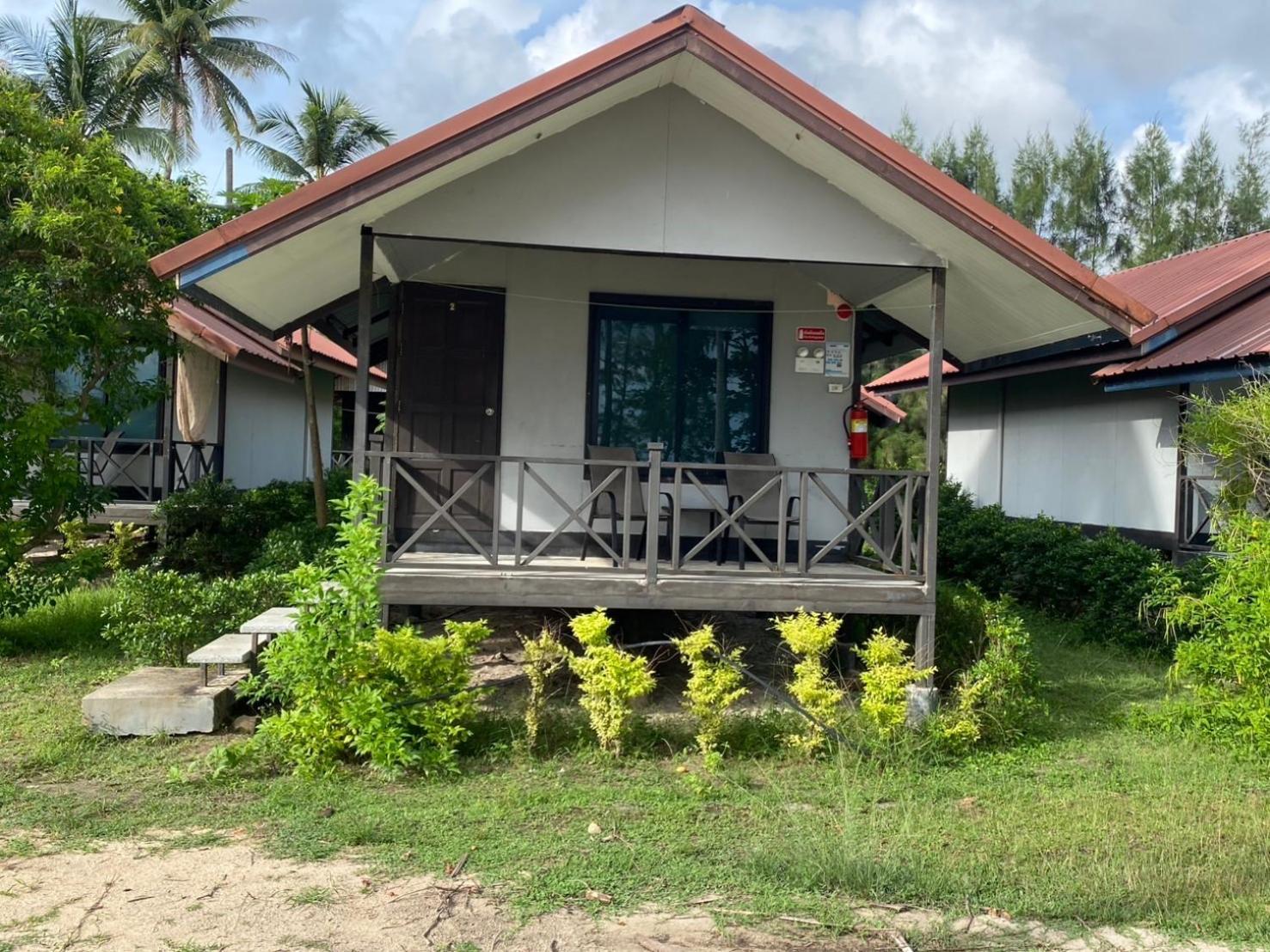 צ'לוקלום Phangan Chalet Bungalow & House מראה חיצוני תמונה